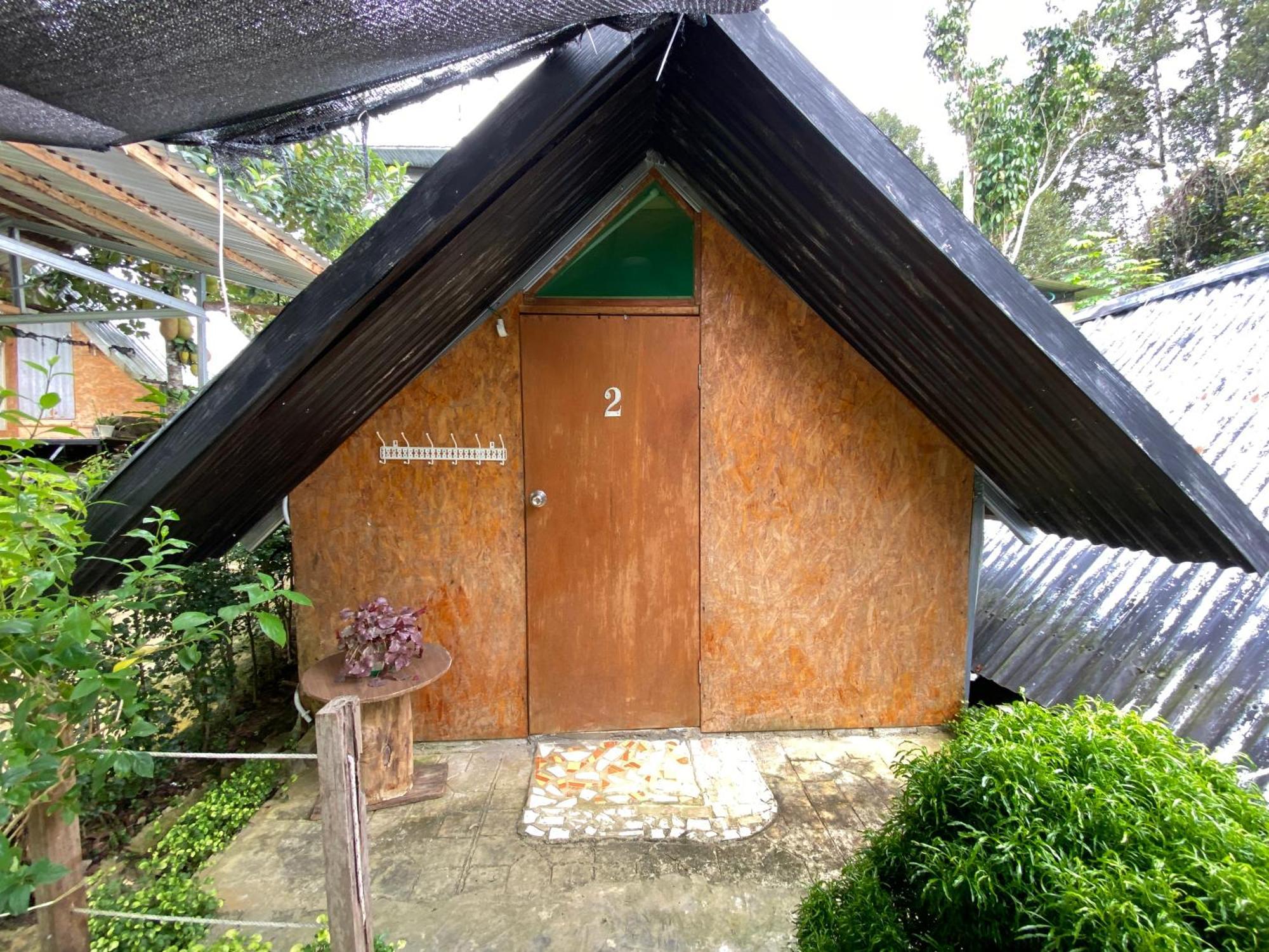 Da Family Mini Garden Hotell Ranau Exteriör bild